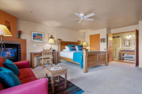 Adobe Hacienda- Sedona Suite apts